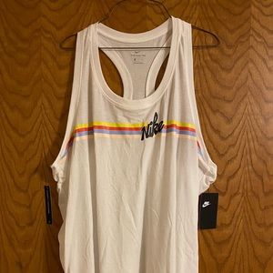 Retro Nike racer-back tank